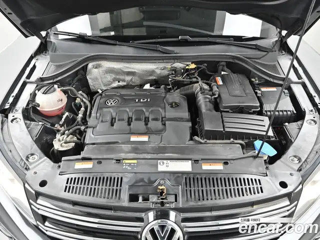 Volkswagen Tiguan 2015 2.0 автомат (гидро), миниатюра 6