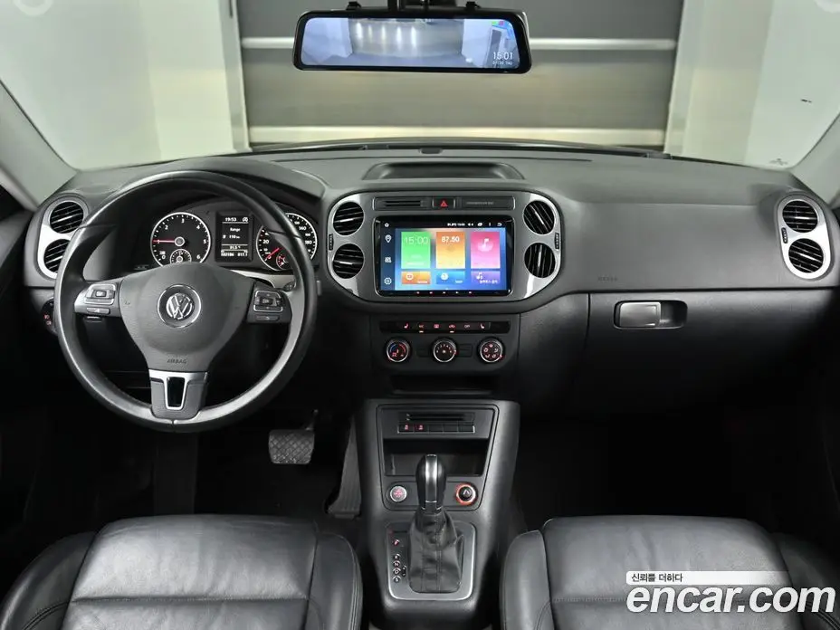 Volkswagen Tiguan 2015 2.0 автомат (гидро), фото 7