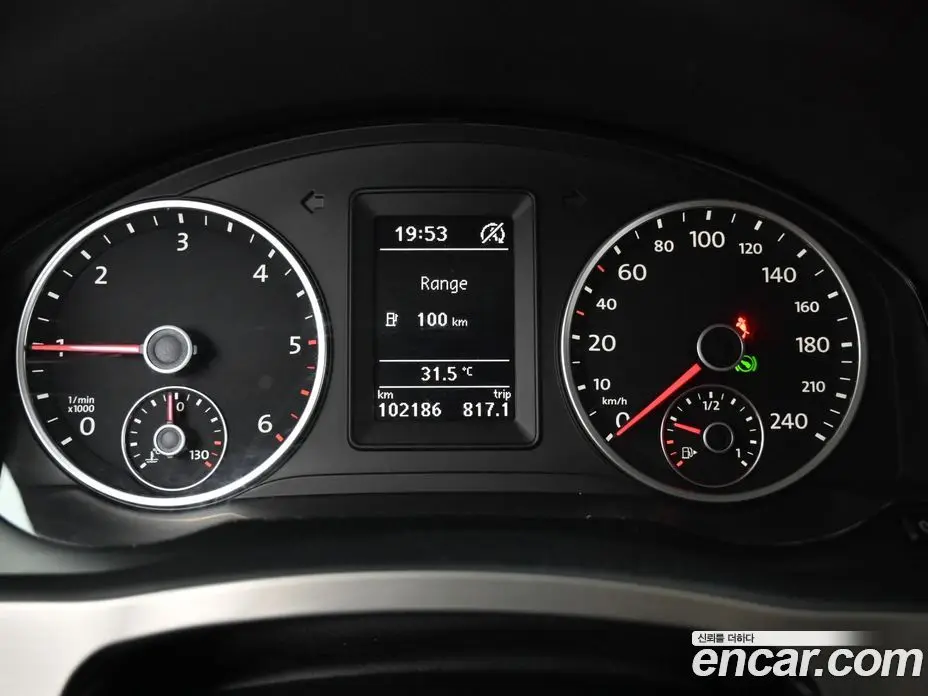 Volkswagen Tiguan 2015 2.0 автомат (гидро), фото 8