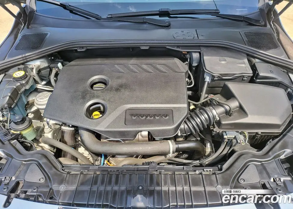 Volvo S60 2015 1.6 автомат (гидро), фото 20 Volvo S60 2015 1.6 автомат (гидро), фото 20