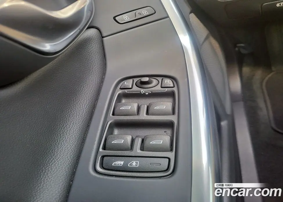 Volvo S60 2015 1.6 автомат (гидро), фото 8 Volvo S60 2015 1.6 автомат (гидро), фото 8