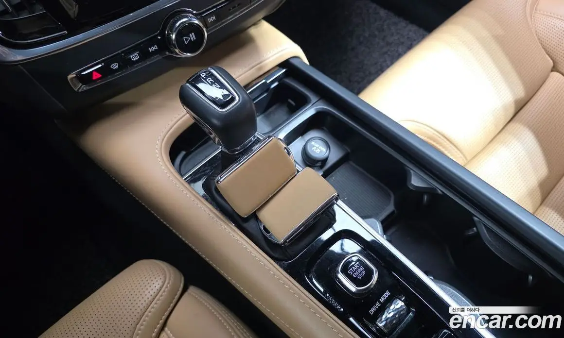 Volvo S90 2020 2.0 автомат (гидро), фото 9 Volvo S90 2020 2.0 автомат (гидро), фото 9