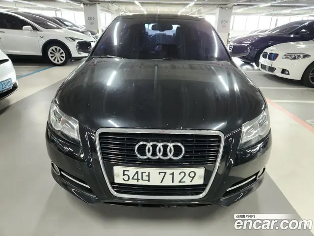 Audi A3 2011 2.0 автомат (гидро), миниатюра 2