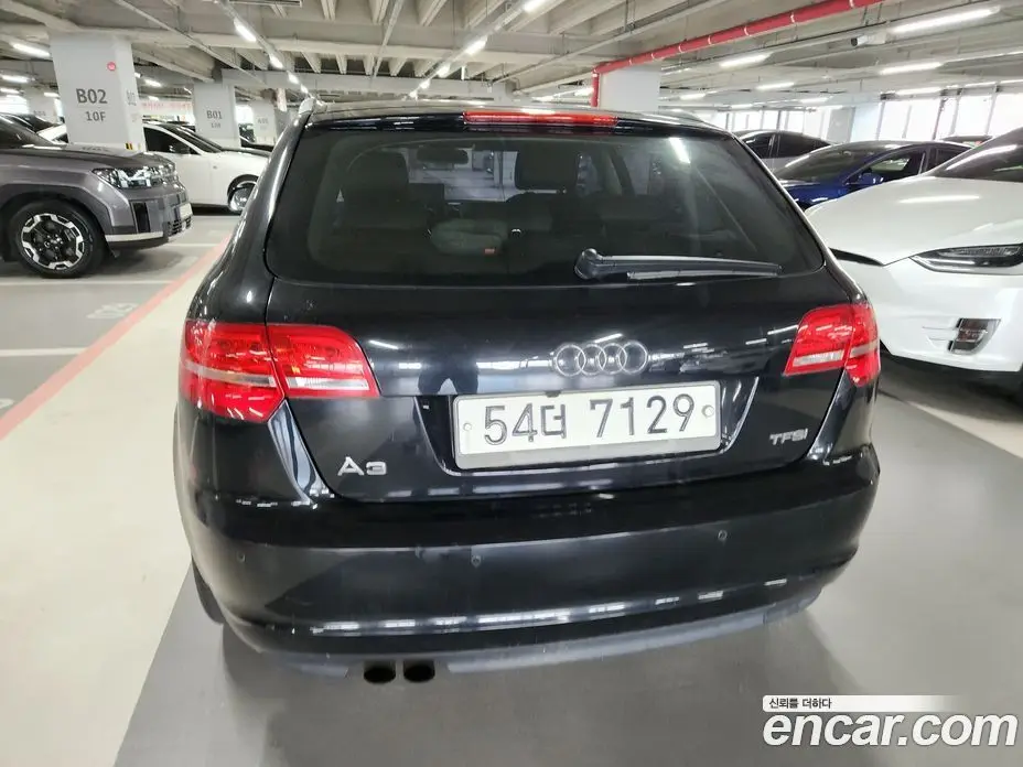 Audi A3 2011 2.0 автомат (гидро), фото 4