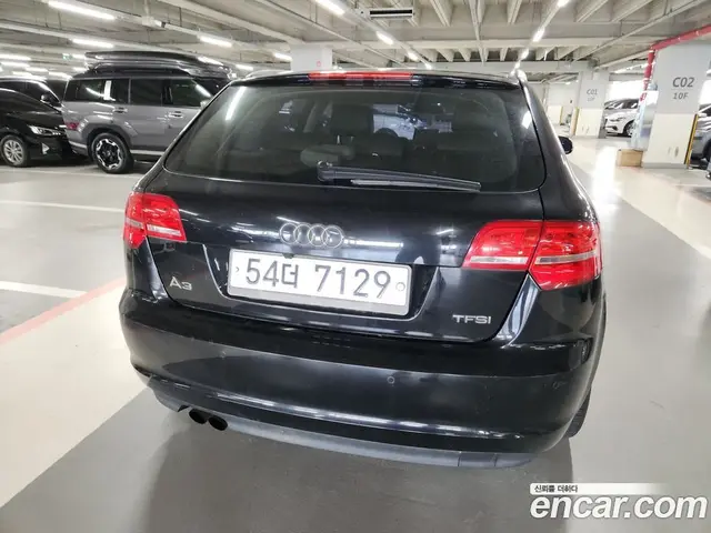 Audi A3 2011 2.0 автомат (гидро), миниатюра 6