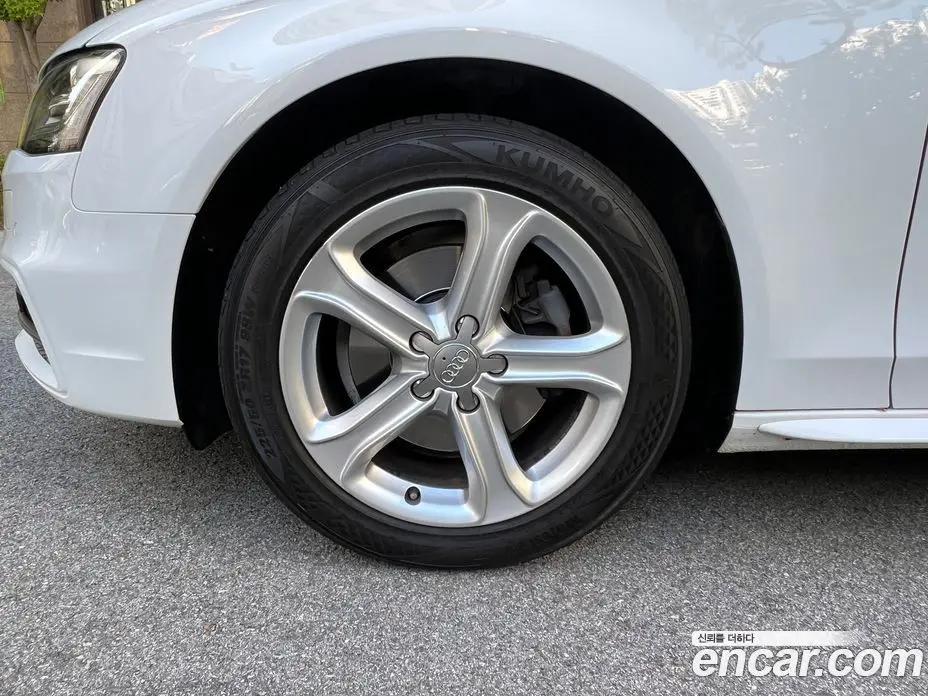 Audi A4 2013 2.0 автомат (гидро), фото 5 Audi A4 2013 2.0 автомат (гидро), фото 5