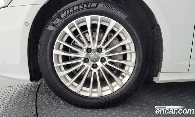 Audi A6 2020 2.0 автомат (гидро), миниатюра 5