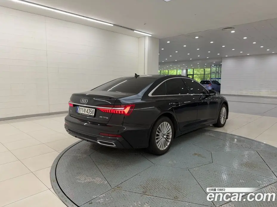 Audi A6 2021 2.0 автомат (гидро), фото 2 Audi A6 2021 2.0 автомат (гидро), фото 2