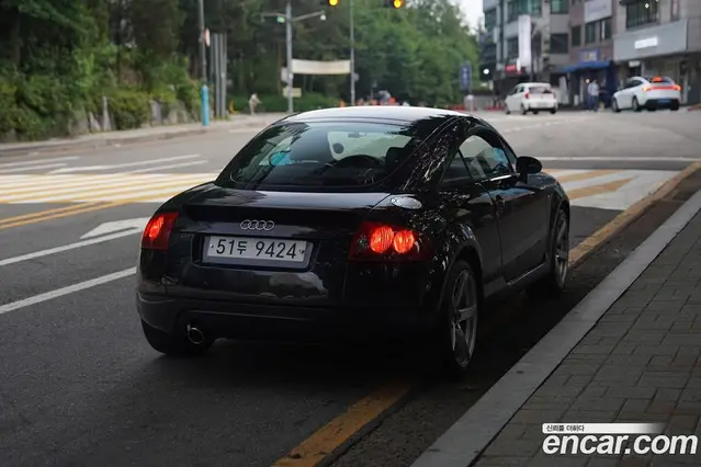 Audi TT 2002 1.8 механика, миниатюра 2