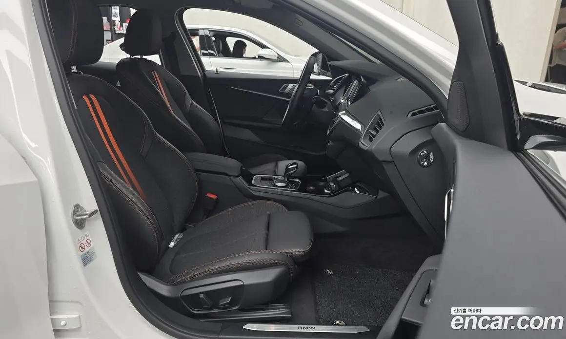 BMW 1 серия 2021 2.0 автомат (гидро), фото 11 BMW 1 серия 2021 2.0 автомат (гидро), фото 11