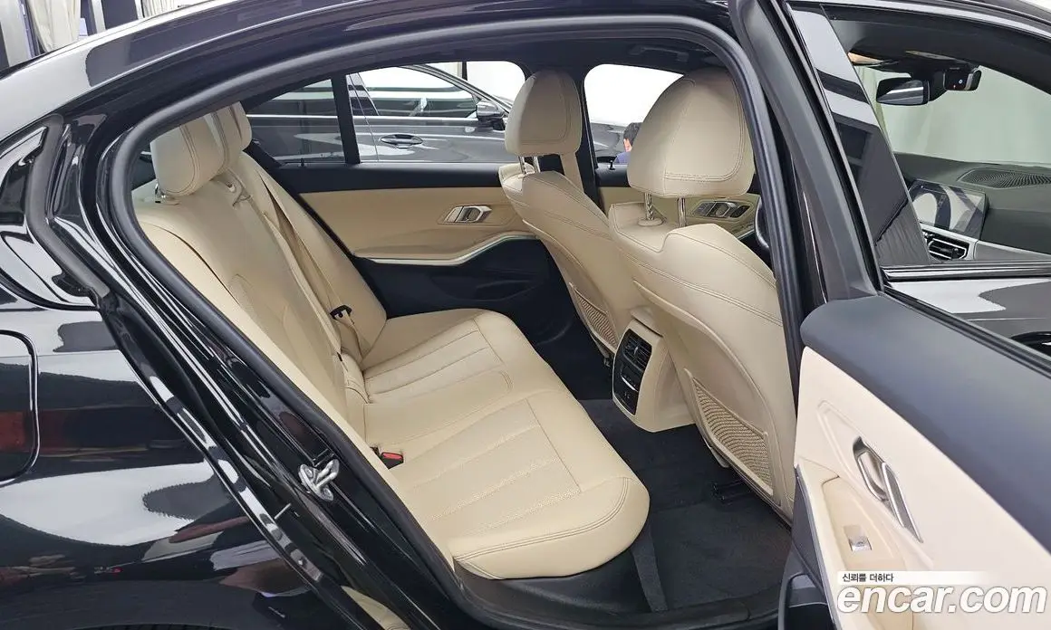 BMW 3 серия 2022 2.0 автомат (гидро), фото 12 BMW 3 серия 2022 2.0 автомат (гидро), фото 12