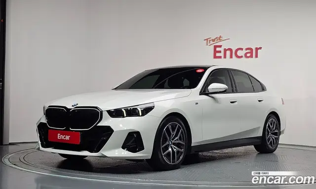 BMW 5 серия, 2024, 54 620 км