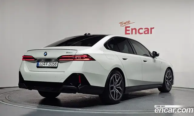 BMW 5 серия 2024 2.0 автомат (гидро), миниатюра 2