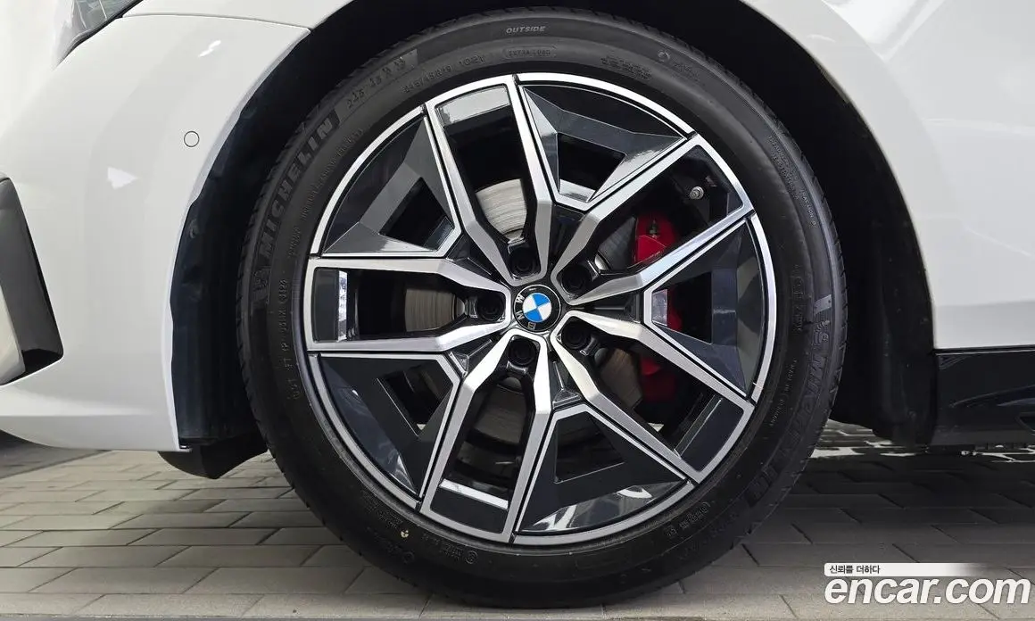 BMW 5 серия 2024 2.0 автомат (гидро), фото 5