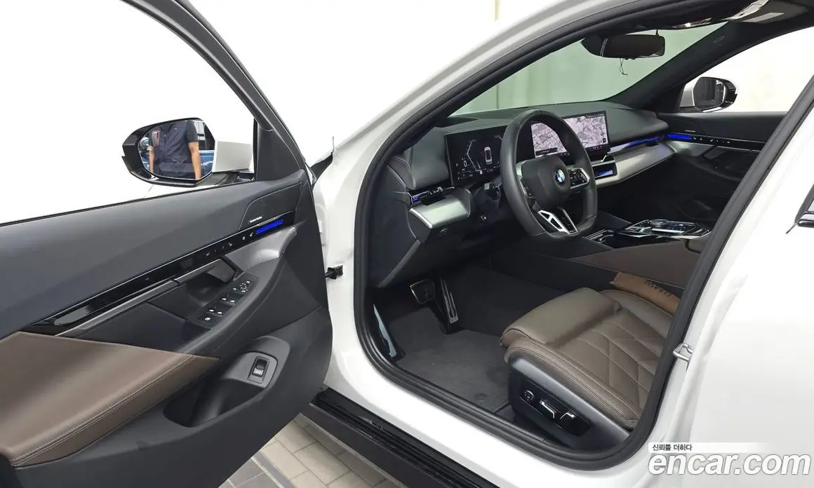 BMW 5 серия 2024 2.0 автомат (гидро), фото 10