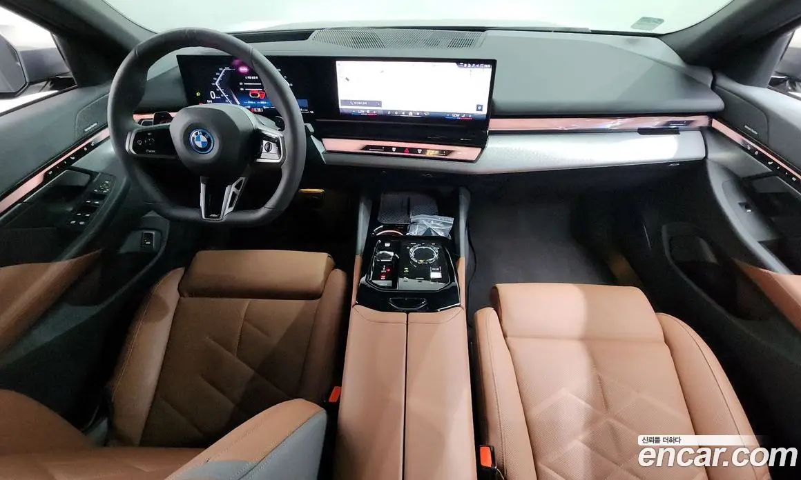BMW 5 серия 2025 2.0 автомат (гидро), фото 7