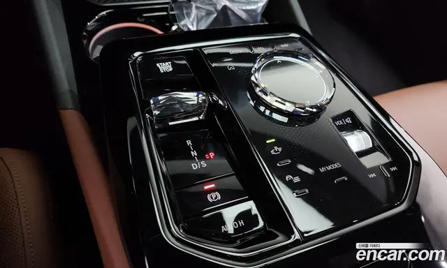 BMW 5 серия 2025 2.0 автомат (гидро), миниатюра 9