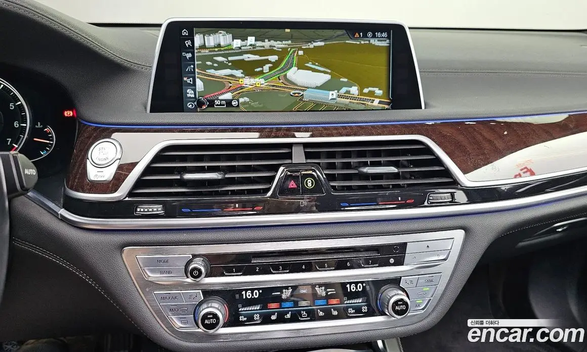 BMW 7 серия 2016 4.4 автомат (гидро), фото 14