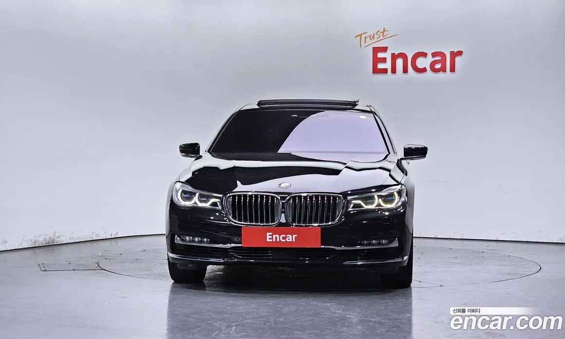 BMW 7 серия 2016 4.4 автомат (гидро), фото 3