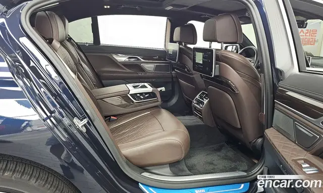 BMW 7 серия 2020 3.0 автомат (гидро), миниатюра 12
