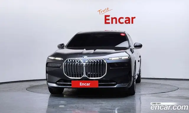 BMW 7 серия 2023 3.0 автомат (гидро), миниатюра 3