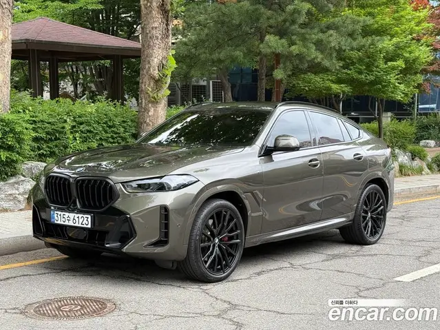 BMW X6, 2025, 5 000 км