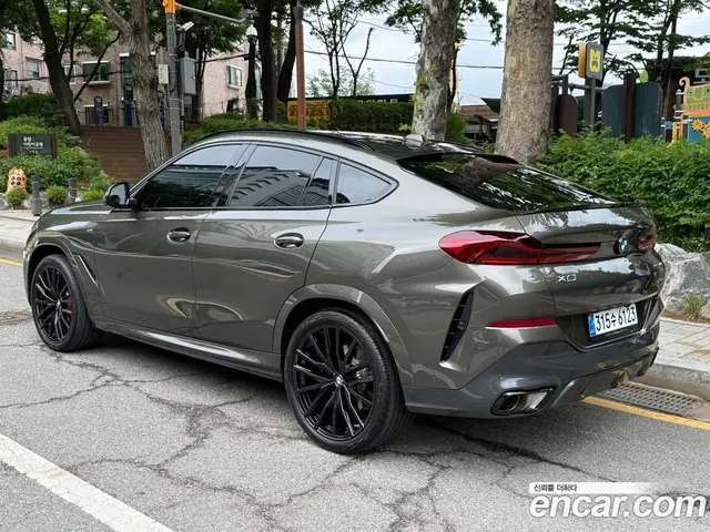 BMW X6 2025 3.0 автомат (гидро), миниатюра 3