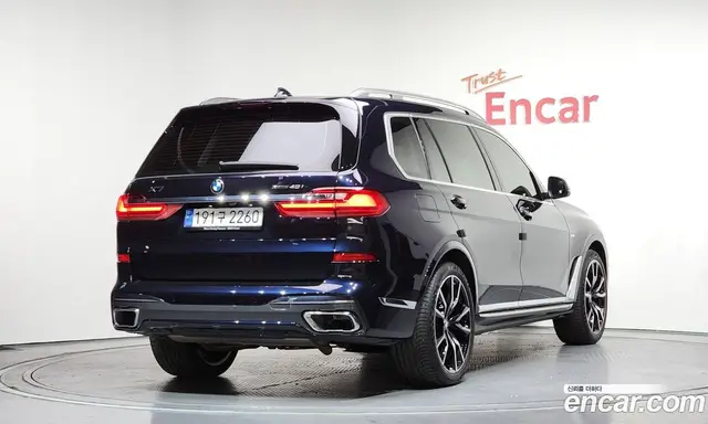 BMW X7 2022 3.0 автомат (гидро), миниатюра 2