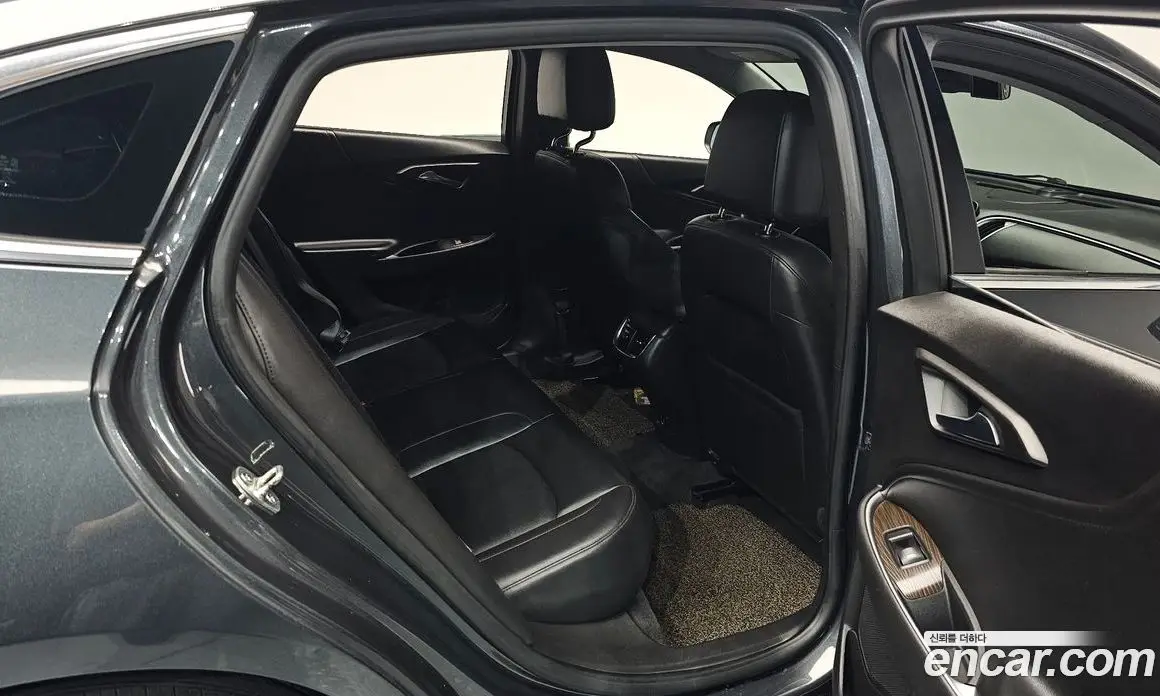 Chevrolet Malibu 2016 2.0 автомат (гидро), фото 12 Chevrolet Malibu 2016 2.0 автомат (гидро), фото 12