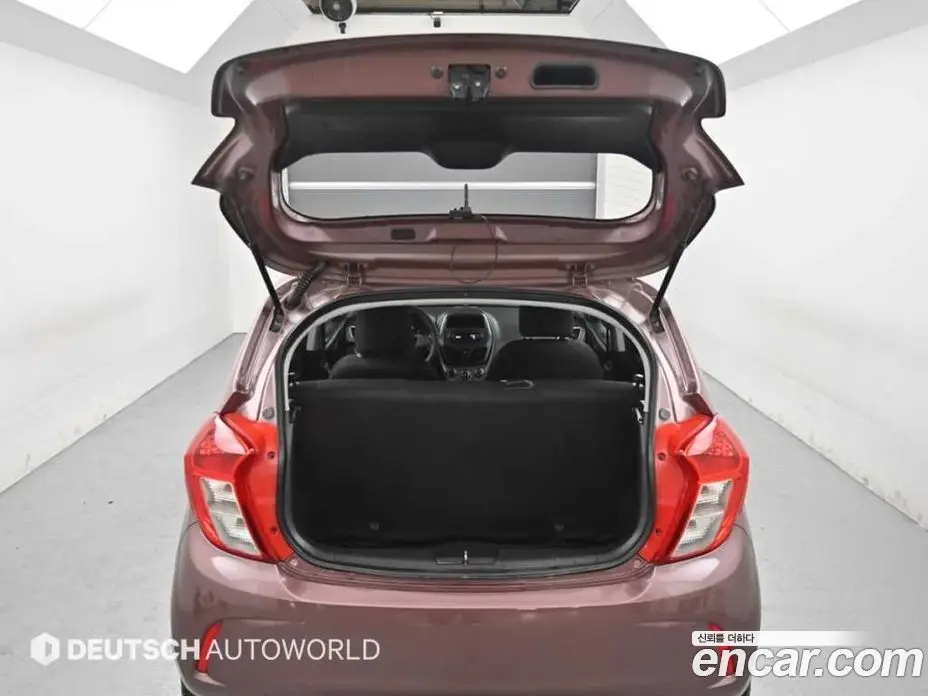 Chevrolet Spark 2018 1.0 автомат (гидро), фото 19