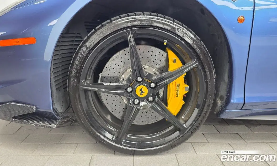 Ferrari 458 2013 4.5 автомат (гидро), фото 5