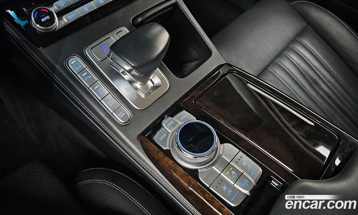 Genesis G90 2019 3.8 автомат (гидро), фото 9