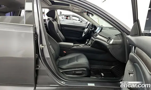 Honda Accord 2018 1.5 автомат (гидро), миниатюра 11 Honda Accord 2018 1.5 автомат (гидро), миниатюра 11