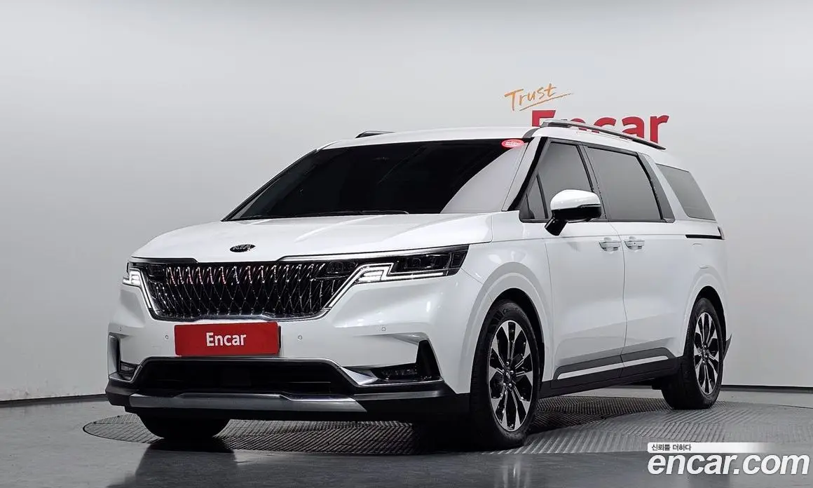 Kia Carnival 2021 2.2 автомат (гидро), фото 1 Kia Carnival 2021 2.2 автомат (гидро), фото 1