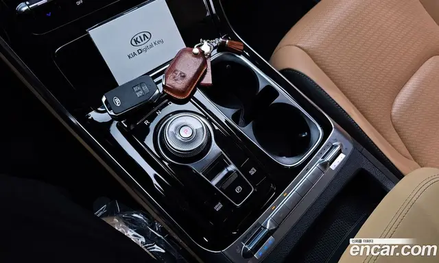 Kia Carnival 2021 2.2 автомат (гидро), миниатюра 9 Kia Carnival 2021 2.2 автомат (гидро), миниатюра 9