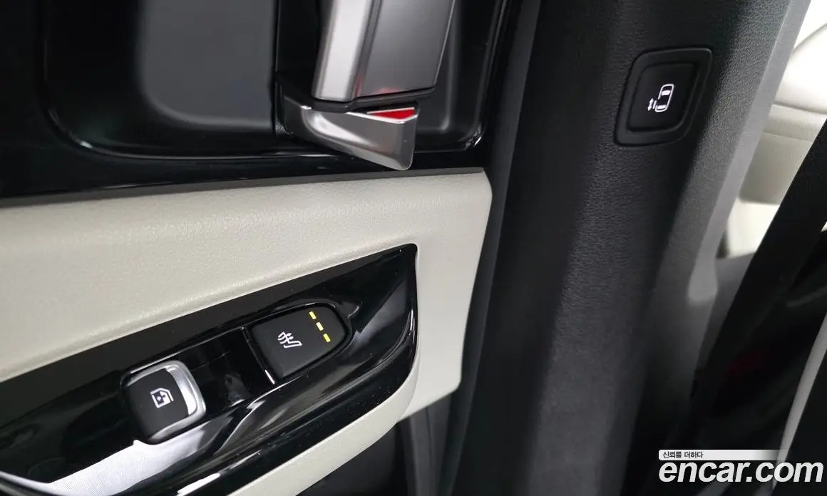 Kia Carnival 2021 2.2 автомат (гидро), фото 17