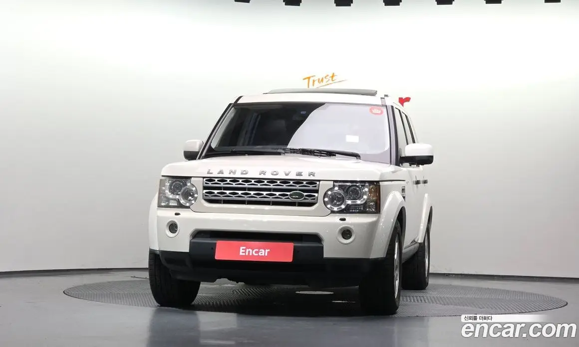 Land Rover Discovery 2009 2.7 автомат (гидро), фото 3
