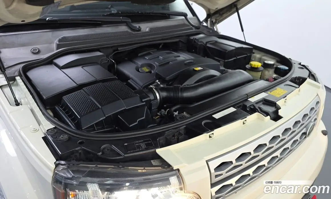 Land Rover Discovery 2009 2.7 автомат (гидро), фото 6