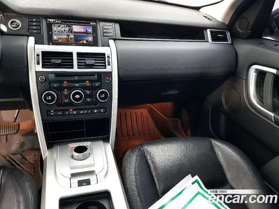 Land Rover Discovery Sport 2015 2.2 автомат (гидро), фото 10 Land Rover Discovery Sport 2015 2.2 автомат (гидро), фото 10