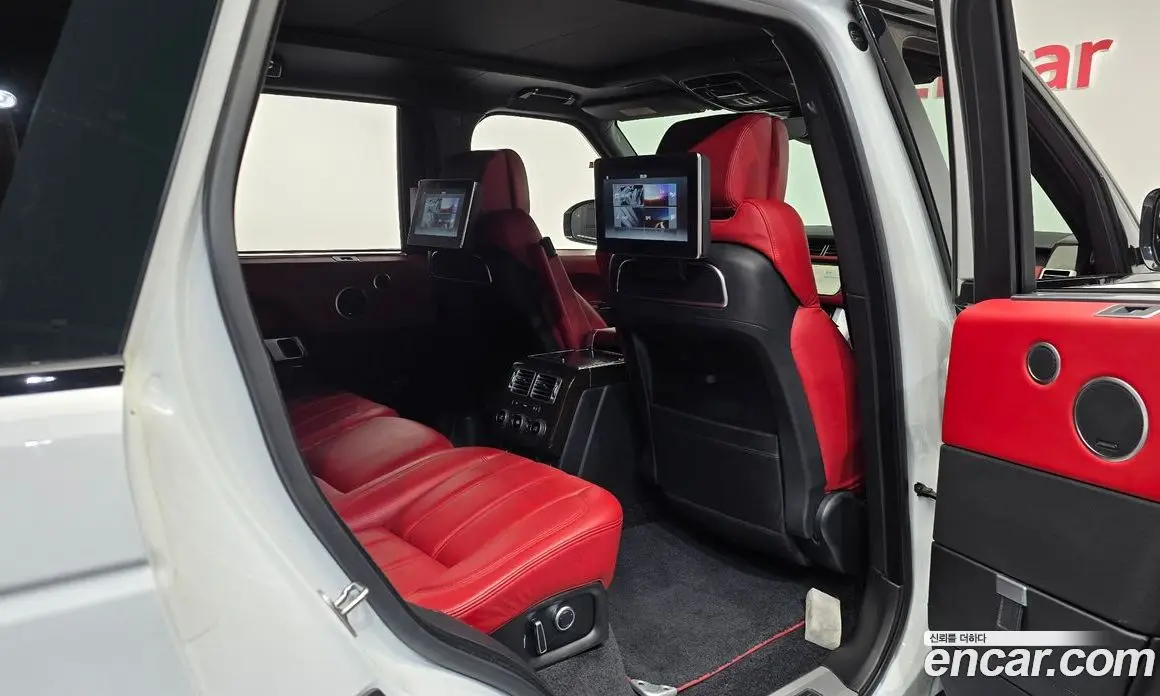 Land Rover Range Rover 2017 4.4 автомат (гидро), фото 11