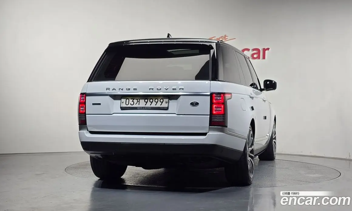 Land Rover Range Rover 2017 4.4 автомат (гидро), фото 4