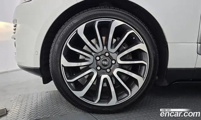 Land Rover Range Rover 2017 4.4 автомат (гидро), миниатюра 5