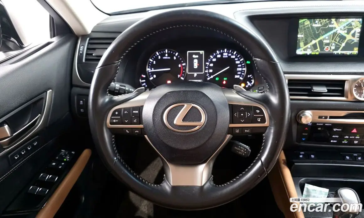 Lexus GS 2018 2.0 автомат (гидро), фото 14