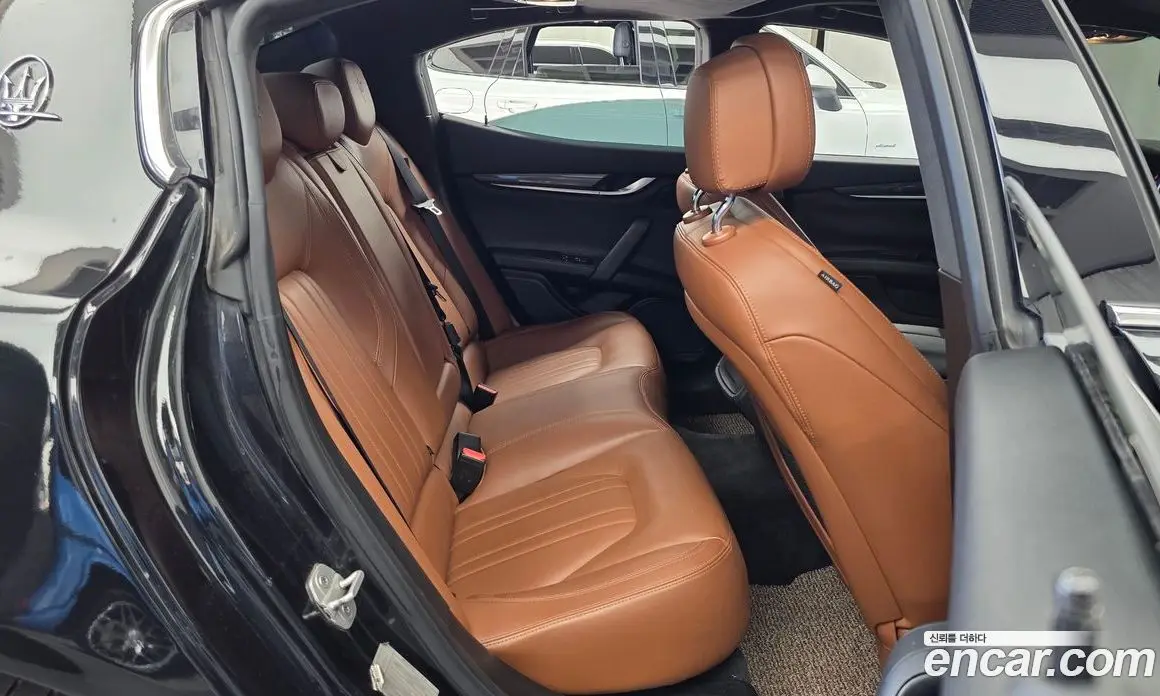 Maserati Ghibli 2015 3.0 автомат (гидро), фото 12
