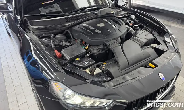 Maserati Ghibli 2015 3.0 автомат (гидро), миниатюра 6