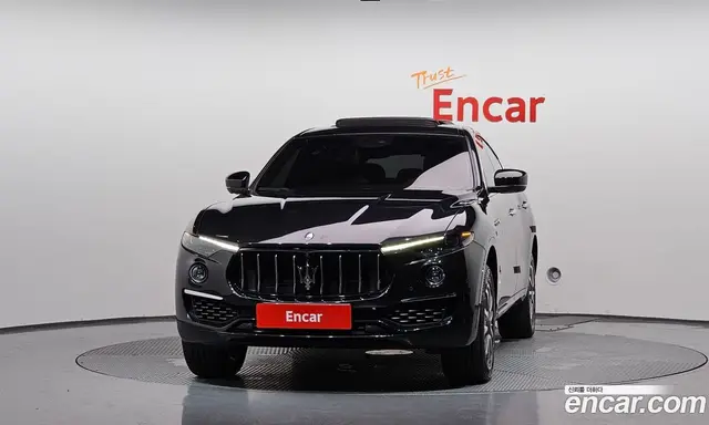 Maserati Levante 2020 3.0 автомат (гидро), миниатюра 3