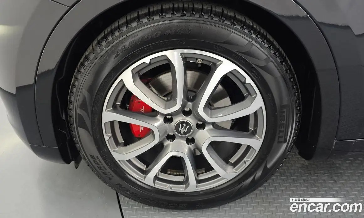 Maserati Levante 2020 3.0 автомат (гидро), фото 5