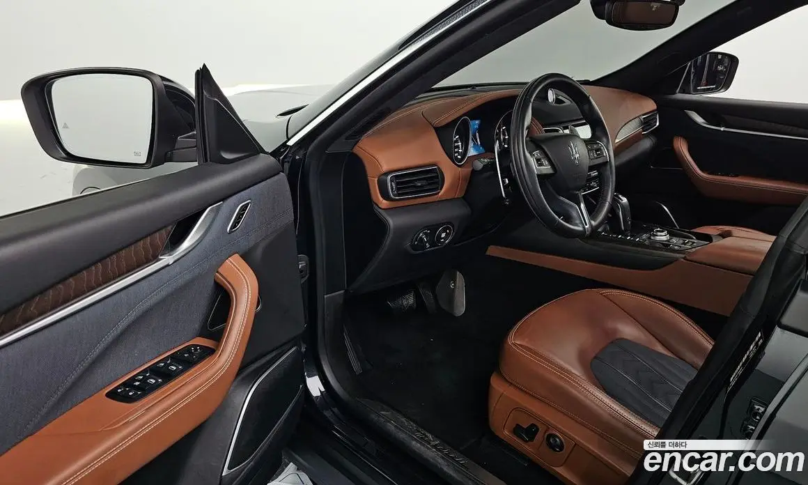 Maserati Levante 2020 3.0 автомат (гидро), фото 10