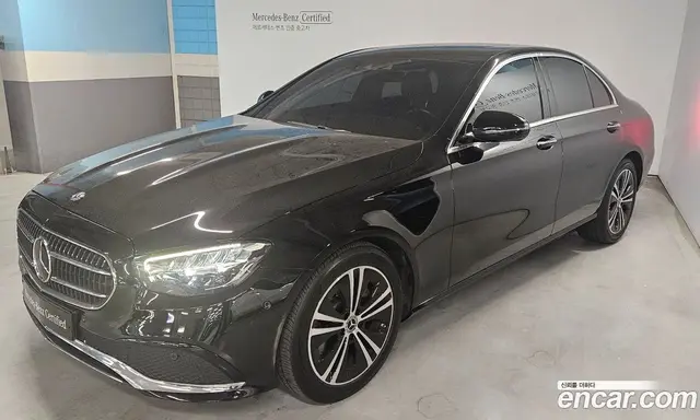 Mercedes-Benz E-Class, 2020, 71 200 км