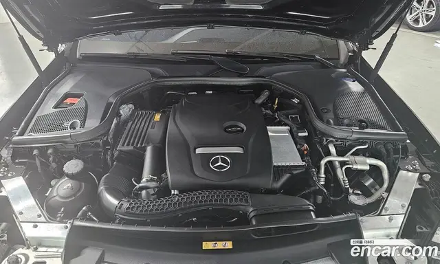 Mercedes-Benz E-Class 2020 2.0 автомат (гидро), миниатюра 5